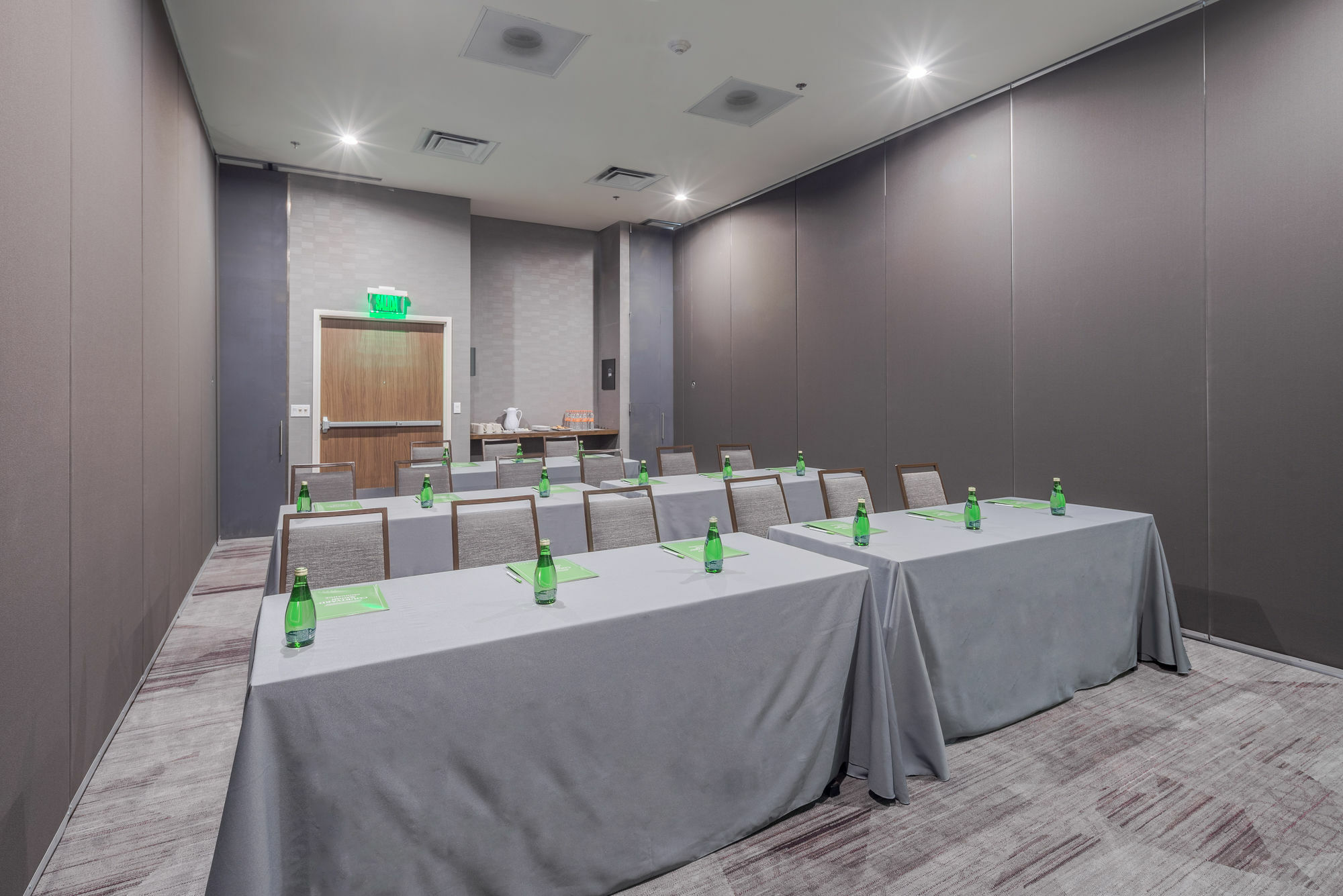 Courtyard By Marriott Chihuahua Hotel Exterior photo